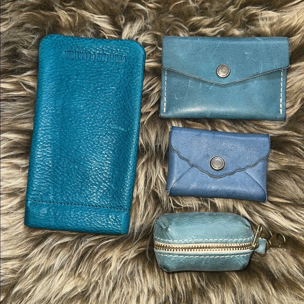 PLG Blue Accessory bundle